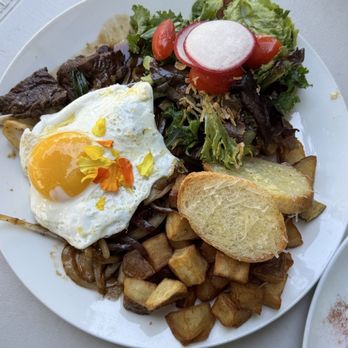 Mr East Kitchen - Saigon Steak - Breakfast & Brunch Near Me - San Francisco, California