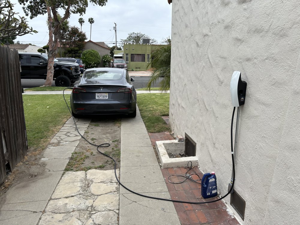 Slide of Tier1 Electric