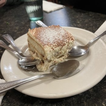 Luca Cucina Italiana - Tiramisu - Italian Near Me - Berkeley, California Luca Cucina Italiana - Tiramisu - Italian Near Me - Berkeley, California