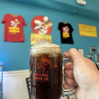 Dog n Suds - Frosty mug of Root Beer - Hot Dogs Near Me - Temecula, California Dog n Suds - Frosty mug of Root Beer - Hot Dogs Near Me - Temecula, California