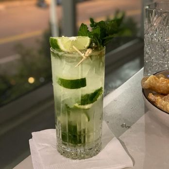 Hyatt Centric Brickell Miami - Mojito time!! - Hotels Near Me - Miami, Florida Hyatt Centric Brickell Miami - Mojito time!! - Hotels Near Me - Miami, Florida