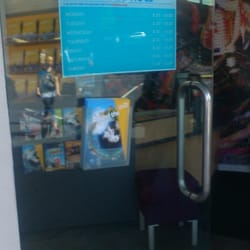 STA Travel Queen St