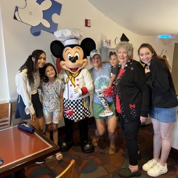 Chef Mickey's - Group pic with chef Mickey - American Near Me - Lake Buena Vista, Florida Chef Mickey's - Group pic with chef Mickey - American Near Me - Lake Buena Vista, Florida