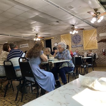 Pam's Farm House - Interior dining area. - Southern Near Me - Raleigh, North Carolina Pam's Farm House - Interior dining area. - Southern Near Me - Raleigh, North Carolina