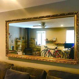 Very professional job hanging this oversized & quite heavy mirror