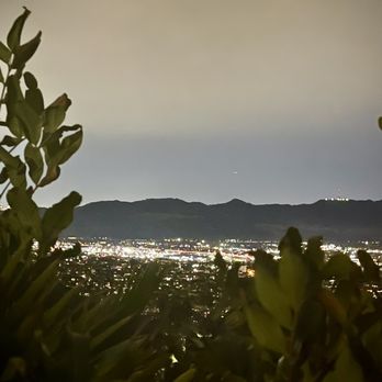 The Green Room - View from The Green Room at Castaways. - Cocktail Bars Near Me - Burbank, California The Green Room - View from The Green Room at Castaways. - Cocktail Bars Near Me - Burbank, California