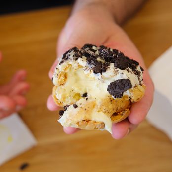 Beard Papa's - Cookies and Cream Shell w/ Vanilla Filling Instagram: @Eat_Saw_Telle - Desserts Near Me - Los Angeles, California