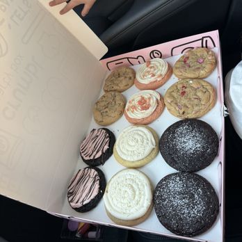 Crumbl - Miami Gardens - Bakeries Near Me - Hialeah, Florida Crumbl - Miami Gardens - Bakeries Near Me - Hialeah, Florida