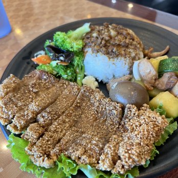 Bobee 5 - Fried Pork Chop with Rice - Coffee & Tea Near Me - Rowland Heights, California