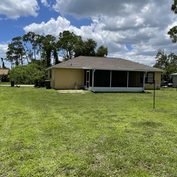 Babins Lawn Service - Call or text for service 941-249-7732 - Lawn Services Near Me Babins Lawn Service - Call or text for service 941-249-7732 - Lawn Services Near Me