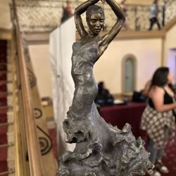 The Granada Theatre - Flamenco dancer at staircase