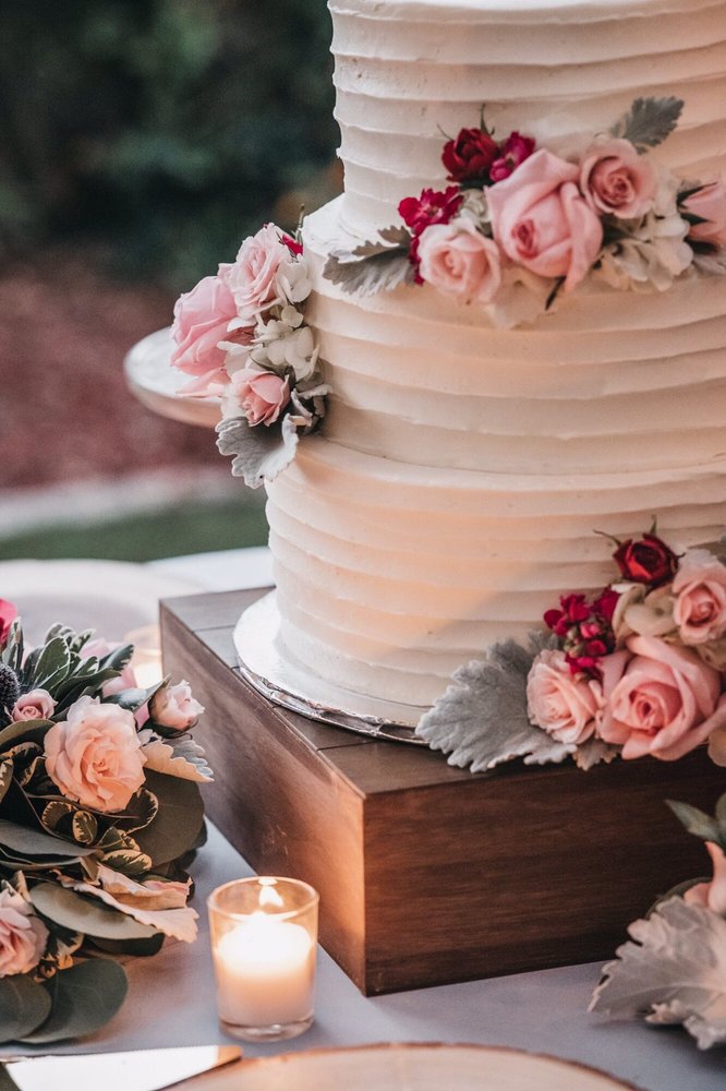 THE CUPCAKE STORE 128 Photos & 231 Reviews Desserts 9225 Carlton