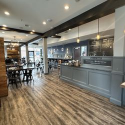 The Broad Street Grind - Plenty of room and a great vibe!