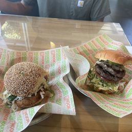 Spicy Crispy Chicken and Hook Burger Spicy Crispy Chicken and Hook Burger