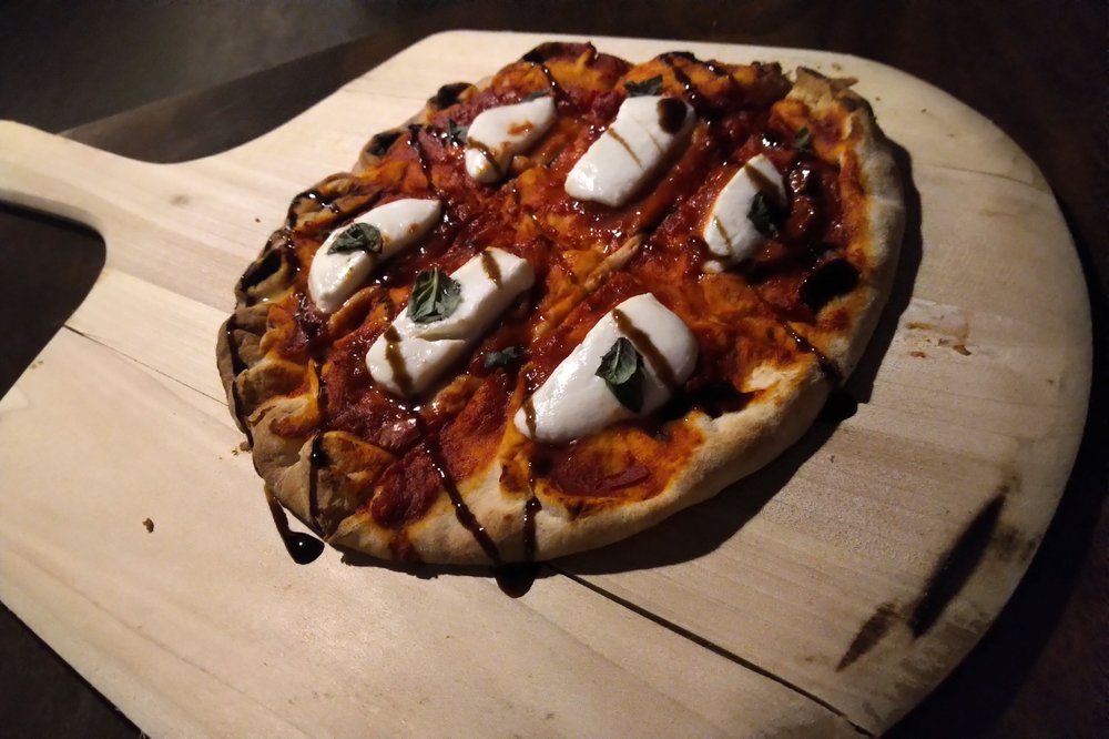 Cambridge Winery - Madison Tasting Room - vineyard in Madison, WI