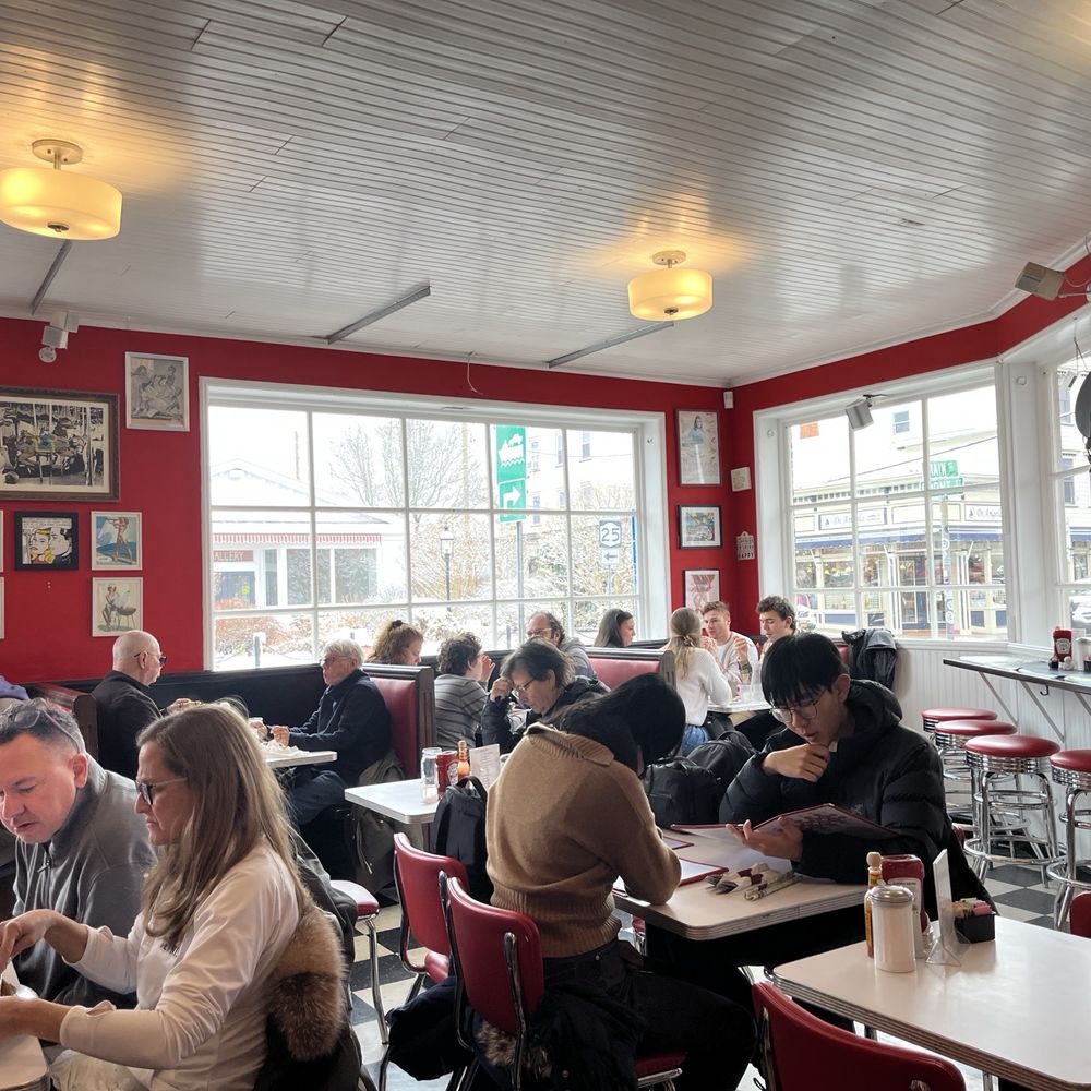 Crazy Beans - people sitting at tables in a restaurant - Breakfast & Brunch Near Me - Greenport, New York Crazy Beans - people sitting at tables in a restaurant - Breakfast & Brunch Near Me - Greenport, New York