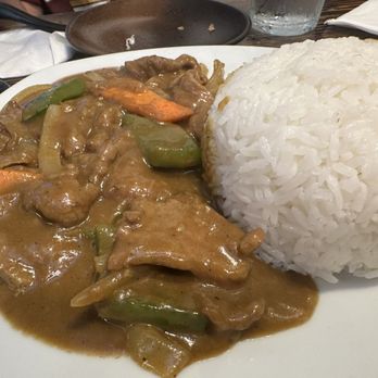 Fun Station - Beef Curry with Rice - Noodles Near Me - Honolulu, Hawaii Fun Station - Beef Curry with Rice - Noodles Near Me - Honolulu, Hawaii