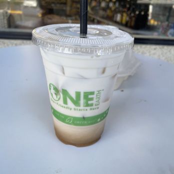 Cinnamon Roll Place - Medium Iced Chai Tea Latte $3.50 04/2022 - Bakeries Near Me - Kihei, Hawaii Cinnamon Roll Place - Medium Iced Chai Tea Latte $3.50 04/2022 - Bakeries Near Me - Kihei, Hawaii