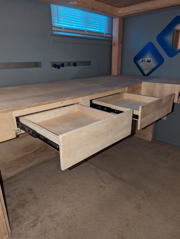 Slide of The Home Tradesman, DBA