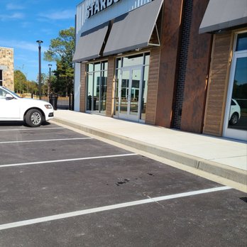 Starbucks - Front of the store. - Coffee & Tea Near Me - Clarksville, Maryland