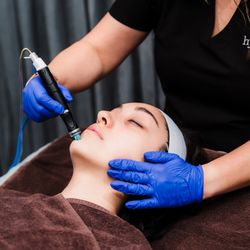 InSkin Laser