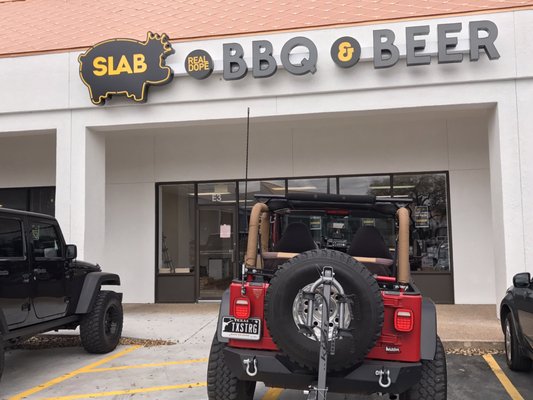 SLAB BBQ & Beer by null
