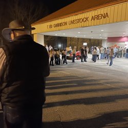 T Ed Garrison Arena - Yeah, there's a line for the Rodeo!!