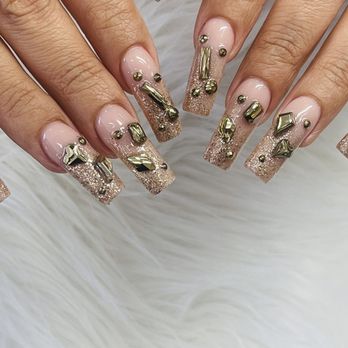 Platinum Nails & Spa - Nail Salons Near Me - Oceanside, California