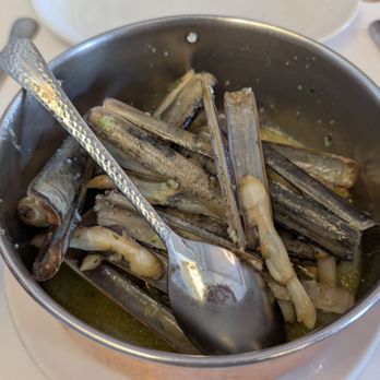 Cervejaria Ramiro - Razor clams (forgot to take pic of clams on garlic sauce, which we had also gotten) - Seafood Near Me - Lisbon, 11 Cervejaria Ramiro - Razor clams (forgot to take pic of clams on garlic sauce, which we had also gotten) - Seafood Near Me - Lisbon, 11