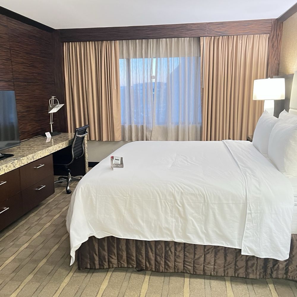 Crowne Plaza - Hotels Near Me - Foster City, California Crowne Plaza - Hotels Near Me - Foster City, California
