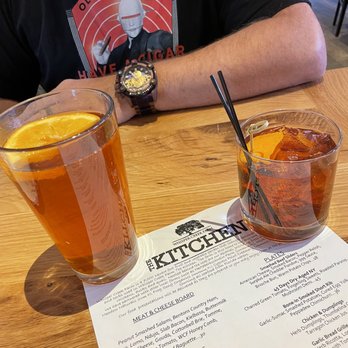 Whisper Creek Farm: The Kitchen - Beer & old fashioned - Comfort Food Near Me - Orlando, Florida Whisper Creek Farm: The Kitchen - Beer & old fashioned - Comfort Food Near Me - Orlando, Florida