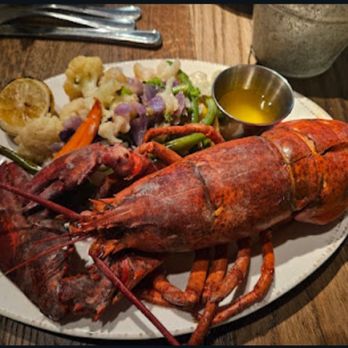 Urban Seafood Company - Lobster with veggies - Seafood Near Me - Plano, Texas Urban Seafood Company - Lobster with veggies - Seafood Near Me - Plano, Texas
