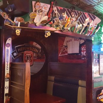 Hoops and Hops - Old Taps - Bars Near Me - Simsbury, Connecticut