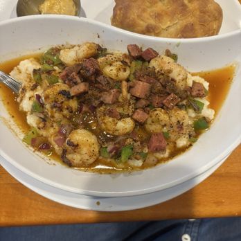 Ruby Slipper Destin - Shrimp and Grits - Breakfast & Brunch Near Me - Destin, Florida Ruby Slipper Destin - Shrimp and Grits - Breakfast & Brunch Near Me - Destin, Florida