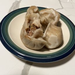 Steamed 6 Piece Dumplings