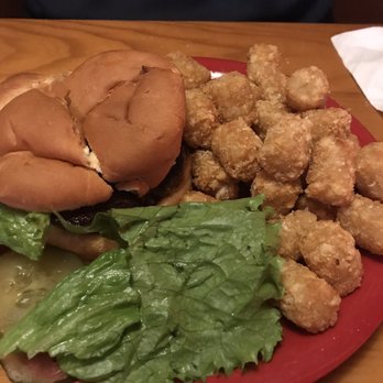 Art's Tavern - Hamburger with tater tots - Bars Near Me - Glen Arbor, Michigan