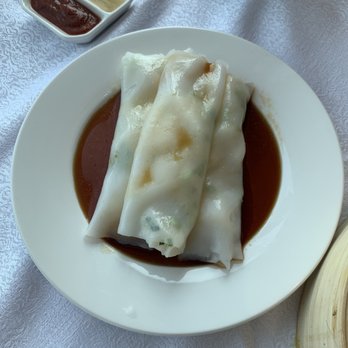Pearl - RICE NOODLE ROLL W. SCALLOPS 帶子腸粉 (L) - Dim Sum Near Me - Oakville, Ontario