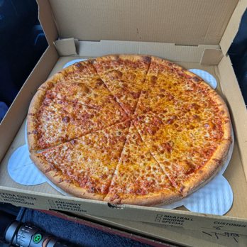 Nina's Pizza - Cheese pie - Pizza Near Me - Palm Harbor, Florida Nina's Pizza - Cheese pie - Pizza Near Me - Palm Harbor, Florida