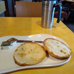 Yum. Free bagels.