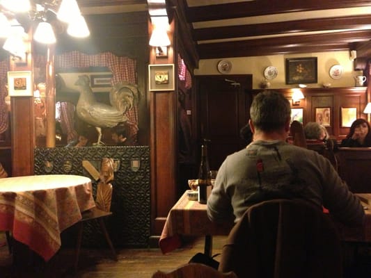 Chez Yvonne by null