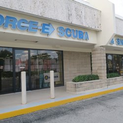 Force-E Scuba Center