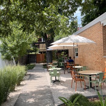 Carpenter Coffee Bar - outside - Coffee & Tea Near Me - Austin, Texas