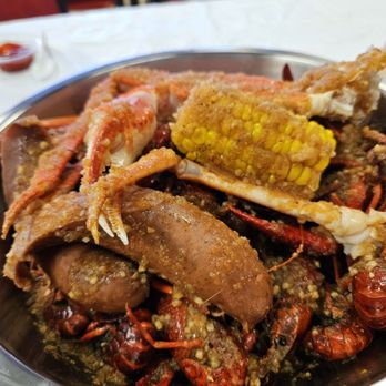 Cajun Crawfish - Cajun Crawler - Cajun/Creole Near Me - Houston, Texas