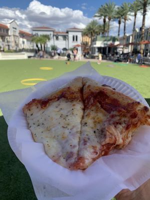 Nona's NY Pizza by null