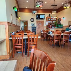 Pho Saigon - Inside.