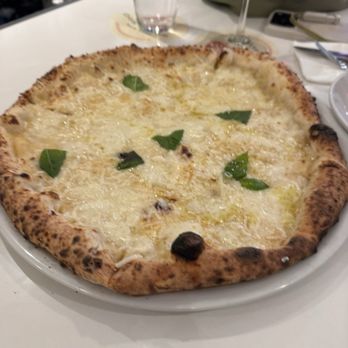 Don Antonio - Yellow sauce pizza - Pizza Near Me - New York, New York