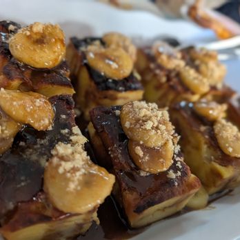 Compagnon Wine Bistro - French Near Me - San Pedro, California Compagnon Wine Bistro - French Near Me - San Pedro, California