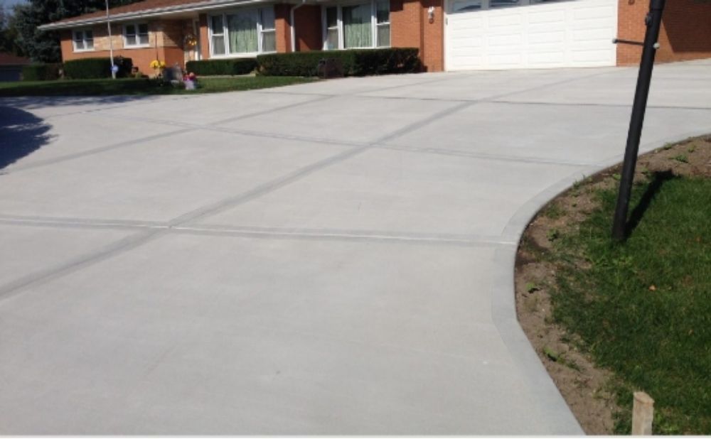 Slide of Pauls Concrete and Landscaping