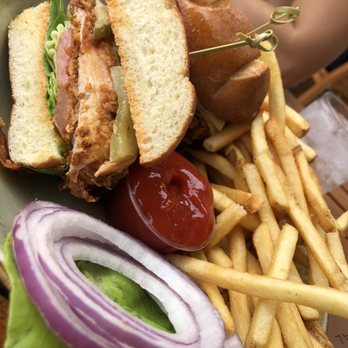 Nelson's - Spicy Chicken Sandwich - Seafood Near Me - Rancho Palos Verdes, California