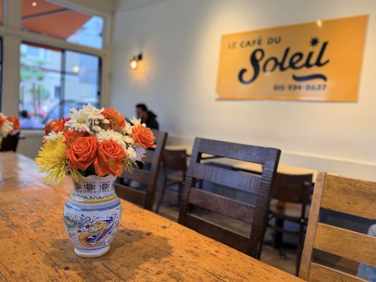 Le Cafe du Soleil by null